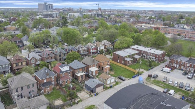 1222 Hamlet Street, Columbus, OH 43201