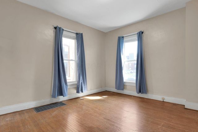 1222 Hamlet Street, Columbus, OH 43201