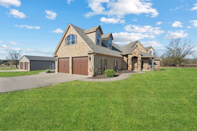 2524 Pecan Springs Road, Cleburne, TX 76031