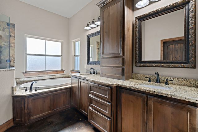 2524 Pecan Springs Road, Cleburne, TX 76031