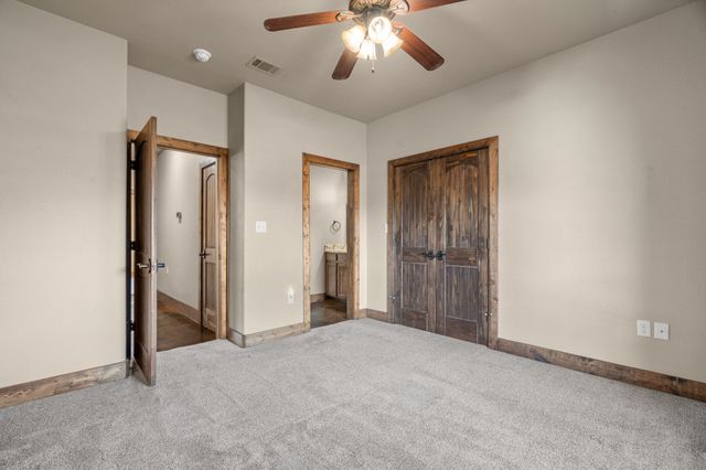 2524 Pecan Springs Road, Cleburne, TX 76031