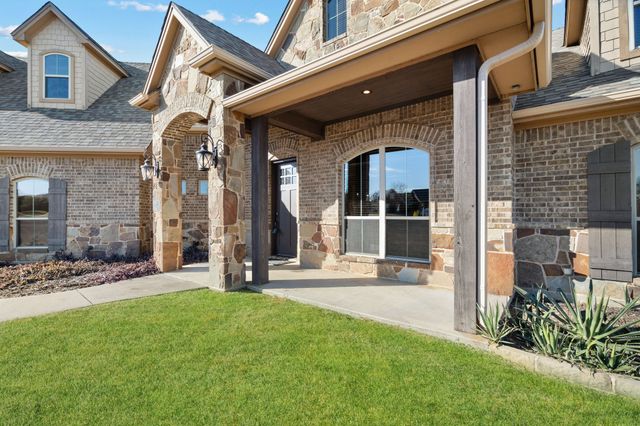 2524 Pecan Springs Road, Cleburne, TX 76031