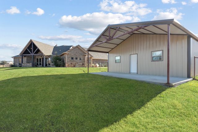 2524 Pecan Springs Road, Cleburne, TX 76031