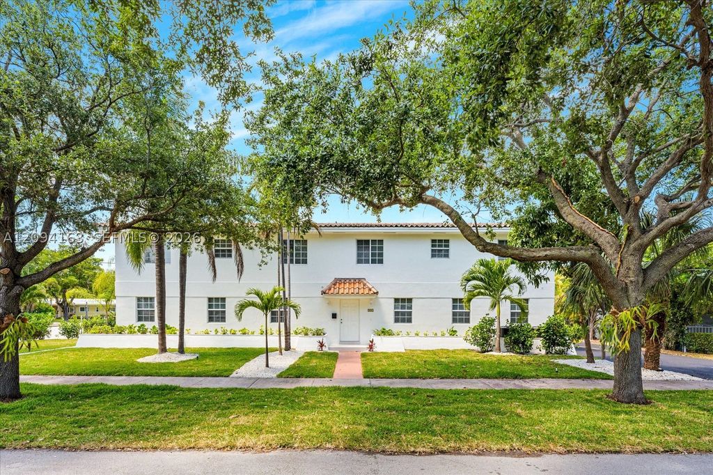 3619 S Le Jeune Rd 2, Coral Gables, FL 33134