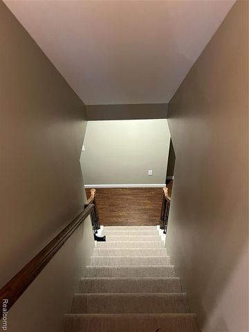 5872 Three Ponds Court, West Bloomfield, MI 48324