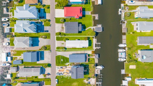 4074 4th Street, Holly Ridge, NC 28445