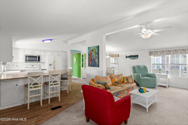 4074 4th Street, Holly Ridge, NC 28445