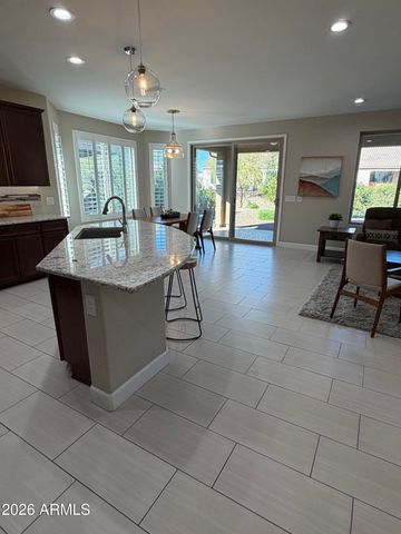 16930 W ALMERIA Road, Goodyear, AZ 85395