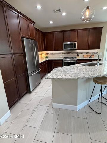 16930 W ALMERIA Road, Goodyear, AZ 85395