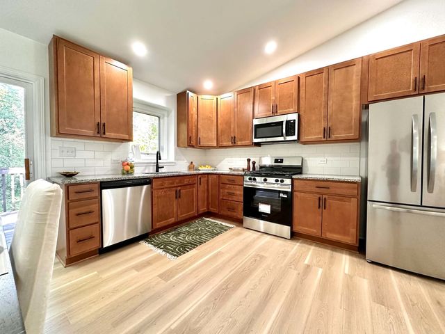 26646 W Orchard Avenue, Antioch, IL 60002