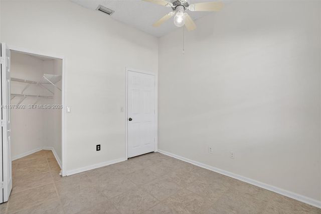 2385 SE 7th Pl, Homestead, FL 33033