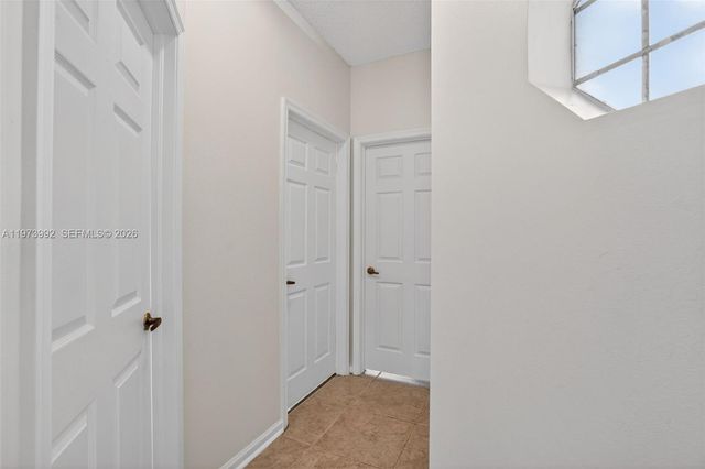 2385 SE 7th Pl, Homestead, FL 33033