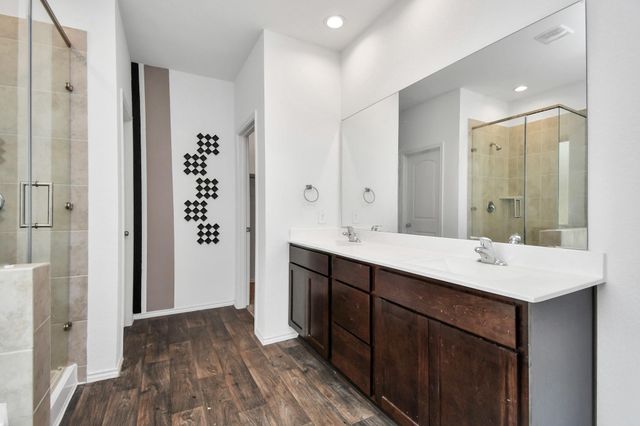 2911 Roman Forest Boulevard, New Caney, TX 77357