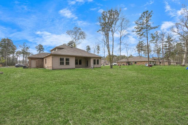 2911 Roman Forest Boulevard, New Caney, TX 77357