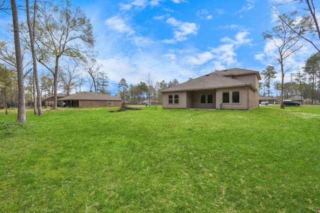 2911 Roman Forest Boulevard, New Caney, TX 77357