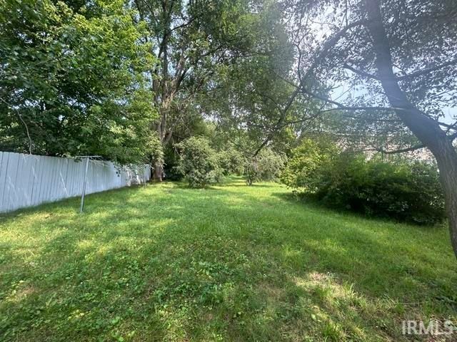 1514 Maplehurst Avenue, Mishawaka, IN 46545