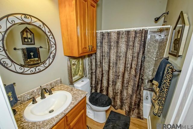 23396 Chene Blanc Ln, Maurepas, LA 70449