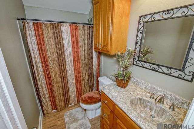 23396 Chene Blanc Ln, Maurepas, LA 70449