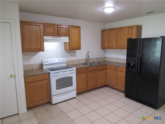 200 Randy Boulevard B, Harker Heights, TX 76548