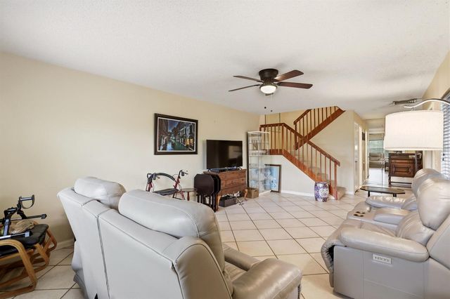 6604 Dryden Court D, Boynton Beach, FL 33436