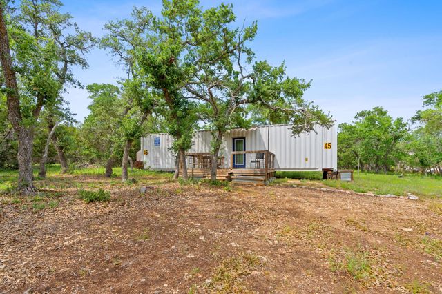 385 Country LN, Dripping Springs, TX 78620