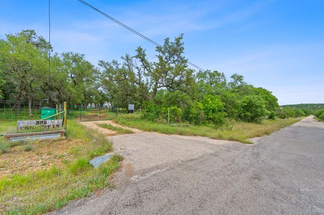385 Country LN, Dripping Springs, TX 78620
