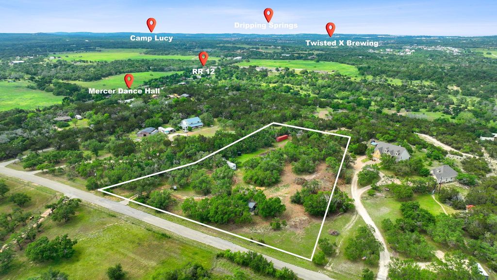 385 Country LN, Dripping Springs, TX 78620