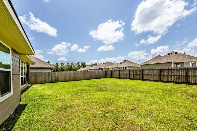 104 Laurel Oak Drive, Huntsville, TX 77320