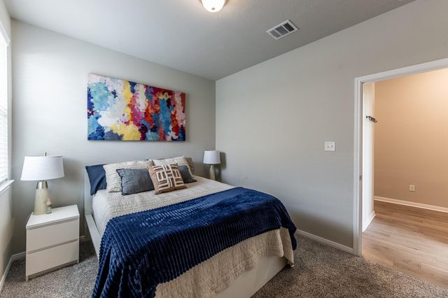 104 Laurel Oak Drive, Huntsville, TX 77320