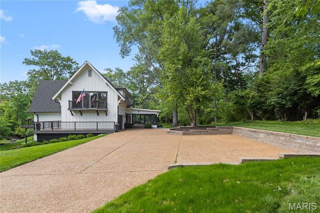 12001 Robyn Park Drive, Westwood, MO 63131