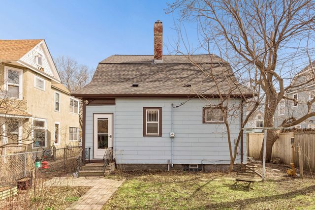 3240 Elliot Avenue, Minneapolis, MN 55407