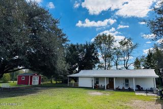 9 Rock Lane, Carriere, MS 39426