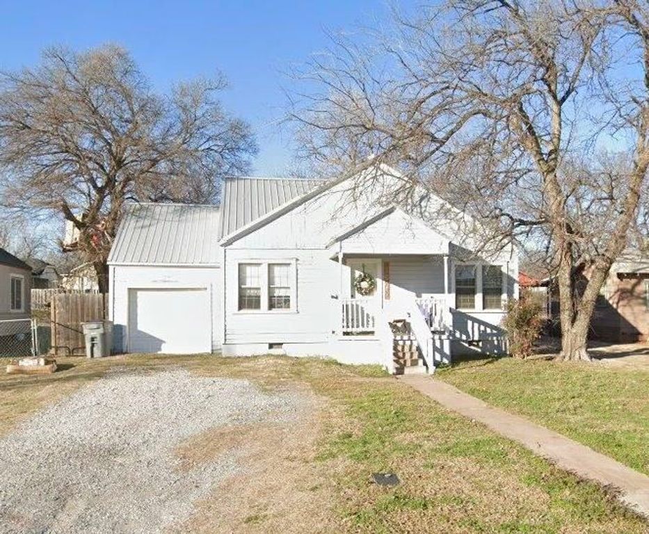 1605 NW Columbia Ave, Lawton, OK 73507