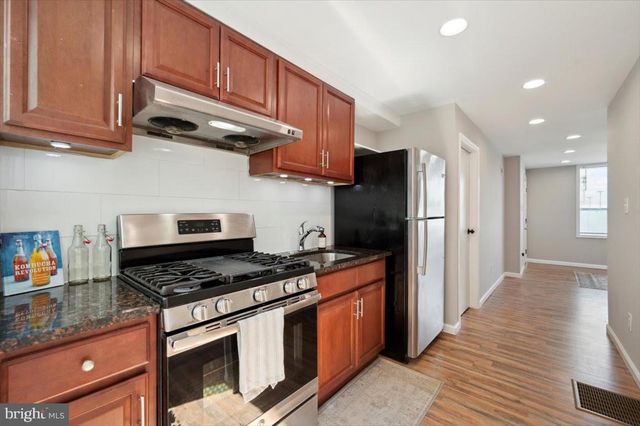 2242 E ALLEGHENY AVE, Philadelphia, PA 19134