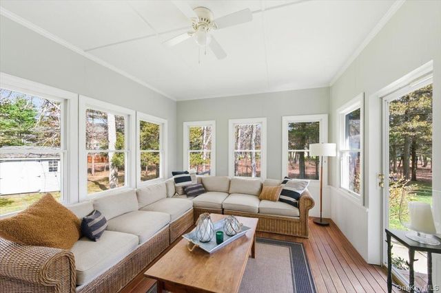 441 S Country Road, East Patchogue, NY 11772