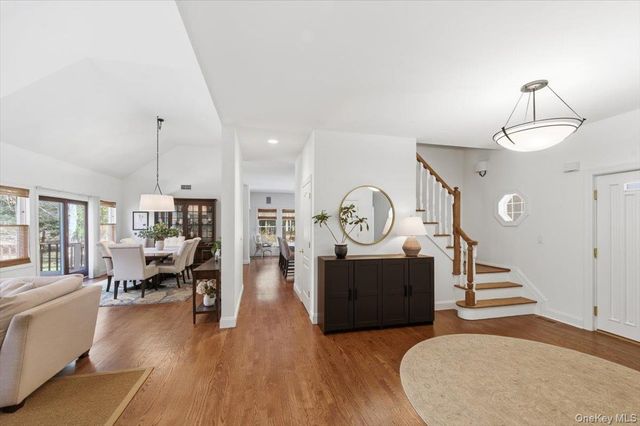 441 S Country Road, East Patchogue, NY 11772