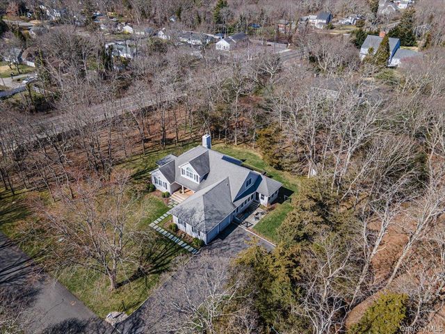 441 S Country Road, East Patchogue, NY 11772