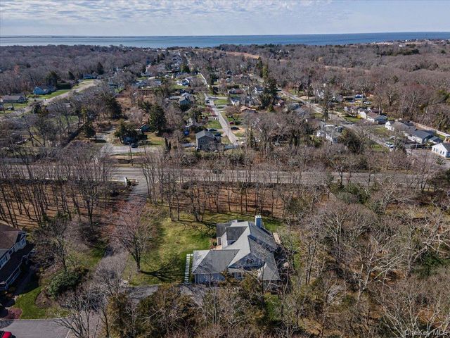 441 S Country Road, East Patchogue, NY 11772