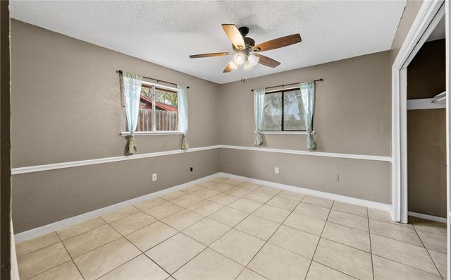 425 Vega Dr, Corpus Christi, TX 78418