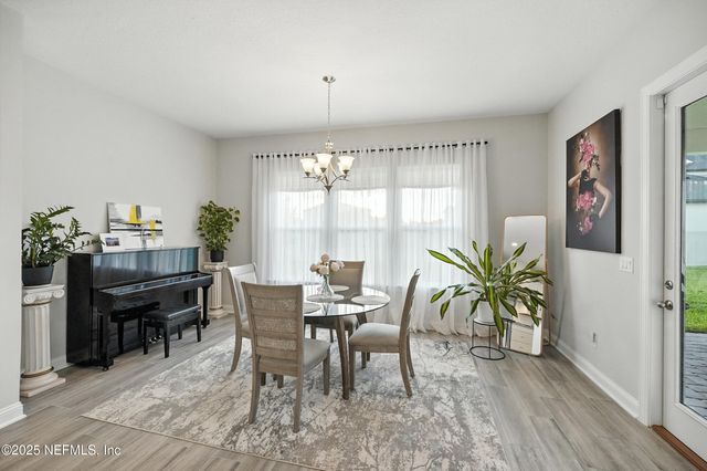 29 TRADESMAN Lane, St. Johns, FL 32259