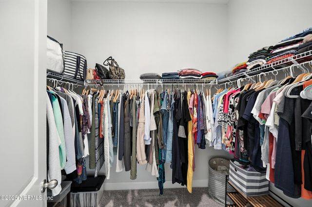 29 TRADESMAN Lane, St. Johns, FL 32259