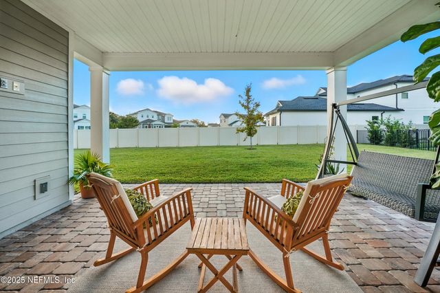 29 TRADESMAN Lane, St. Johns, FL 32259