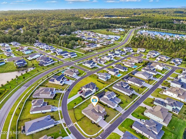 29 TRADESMAN Lane, St. Johns, FL 32259