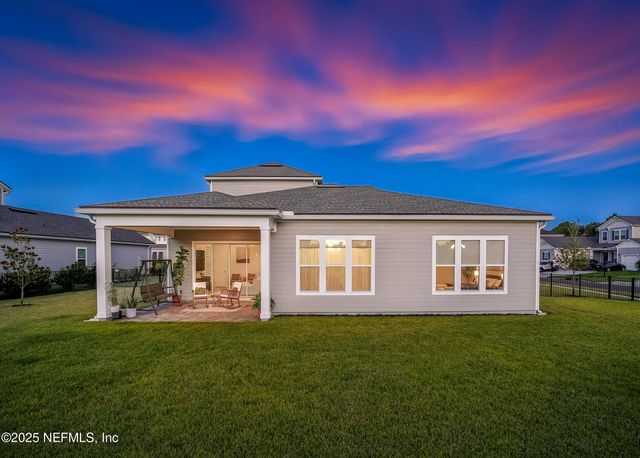 29 TRADESMAN Lane, St. Johns, FL 32259