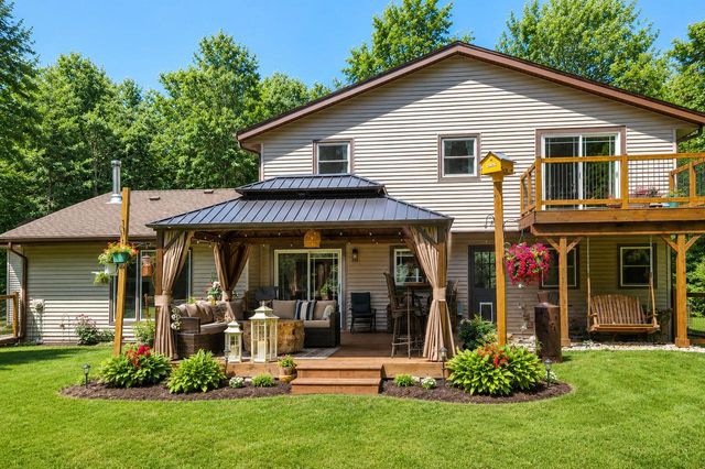 32609 Sunburst COURT, East Troy, WI 53120