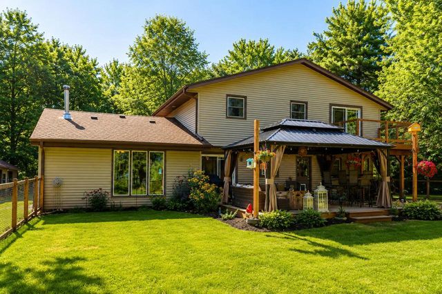 32609 Sunburst COURT, East Troy, WI 53120