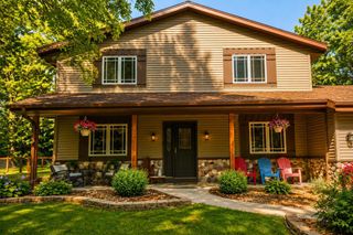 32609 Sunburst COURT, East Troy, WI 53120