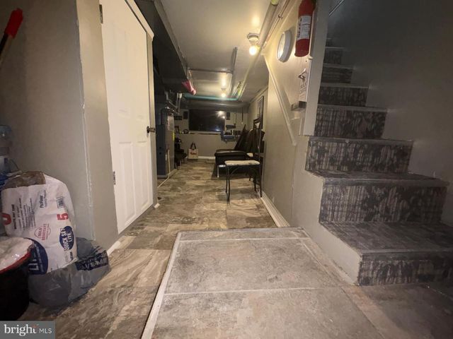 1559 MOSS ST, Reading, PA 19604