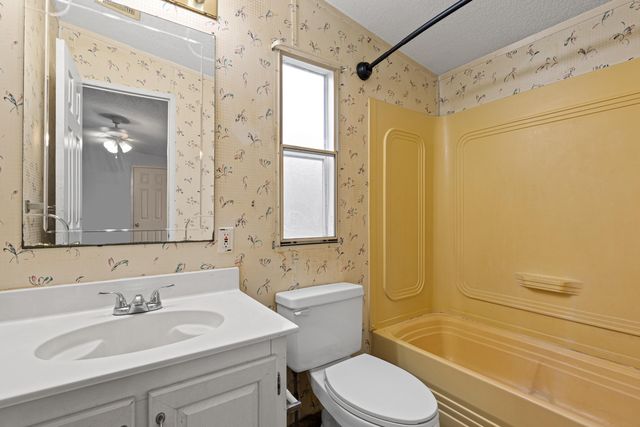 410 Lake Road, Waskom, TX 75692