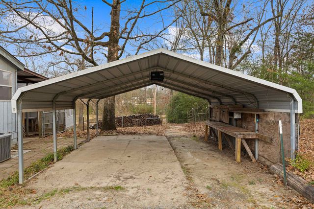 410 Lake Road, Waskom, TX 75692